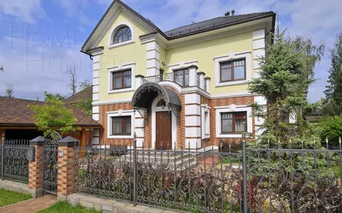 2-этажный коттедж 460 м² с отделкой