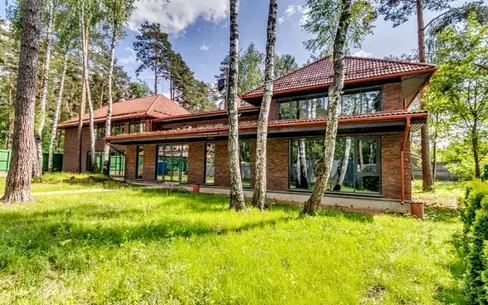 2-этажный коттедж 974 м² без отделки