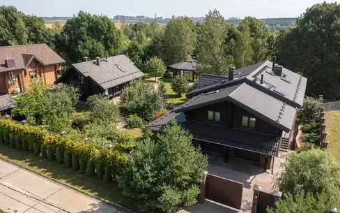 2-этажный коттедж 390 м² с отделкой
