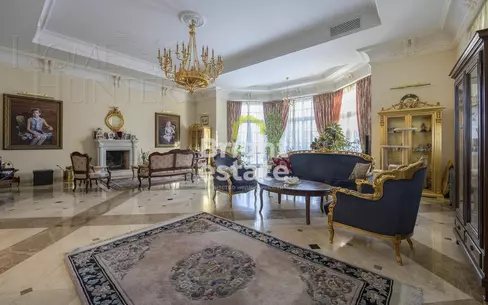 2-этажный коттедж 750 м² с отделкой