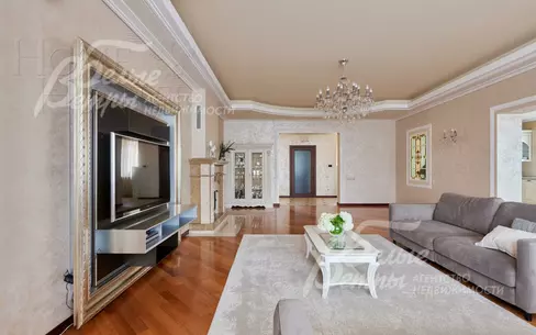 3-этажный коттедж 745.5 м² с отделкой