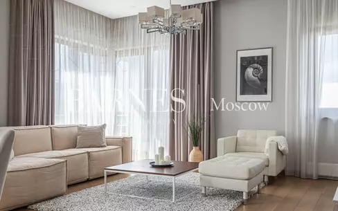 4-КОМН. КВАРТИРА С ОТДЕЛКОЙ 148.5 М² НА 3 ЭТАЖЕ