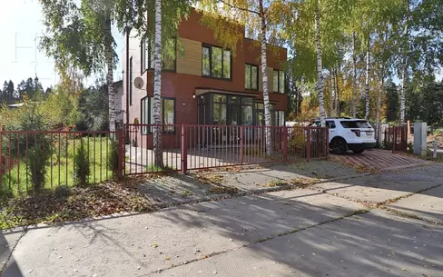 2-этажный таунхаус 150 м² с отделкой