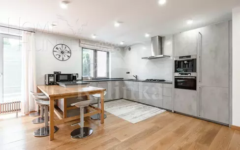 2-этажный коттедж 360 м² с отделкой