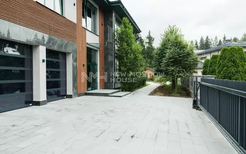 2-этажный коттедж 905.4 м² с отделкой
