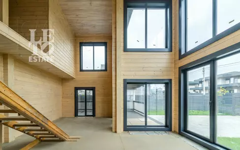 2-этажный коттедж 200 м² без отделки