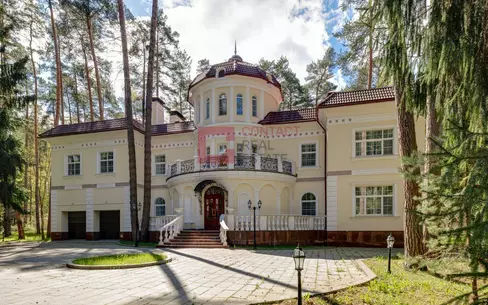 2-этажный коттедж 1 250 м² с отделкой