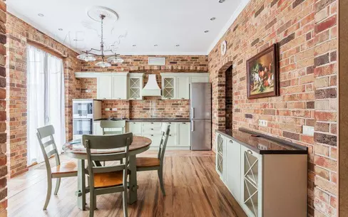 2-КОМН. КВАРТИРА С ОТДЕЛКОЙ 95 М² НА 6 ЭТАЖЕ