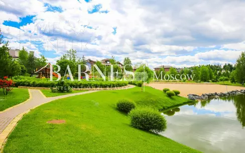 Участок 106 сот. в охраняемом поселке