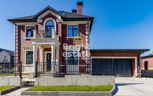 2-этажный коттедж 350 м² без отделки