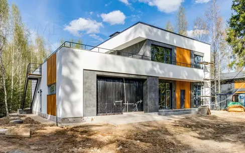 2-этажный коттедж 520 м² без отделки