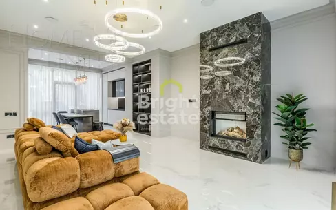 3-этажный таунхаус 240 м² с отделкой