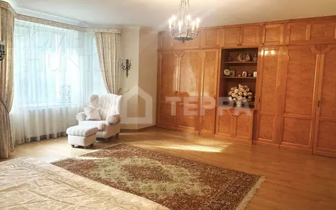 2-этажный коттедж 550 м² с отделкой