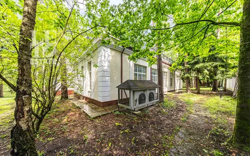 2-этажный коттедж 1 250 м² с отделкой