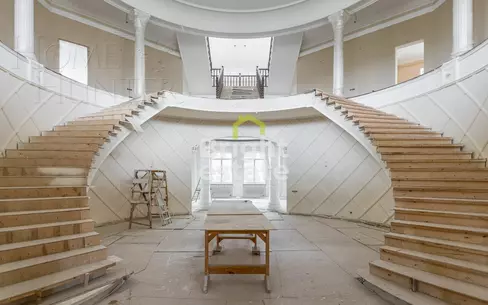 2-этажный коттедж 1 686 м² с отделкой