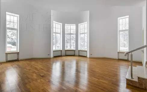 2-этажный коттедж 1 008 м² с отделкой