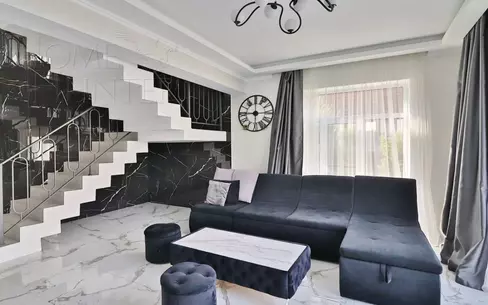 2-этажный коттедж 250 м² с отделкой