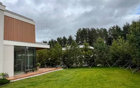2-этажный коттедж 385 м² с отделкой