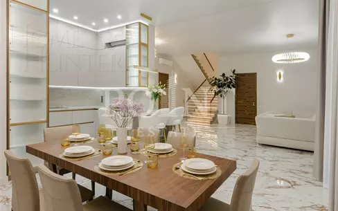 2-этажный коттедж 350 м² с отделкой