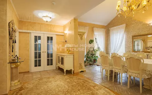 2-этажный коттедж 287 м² с отделкой