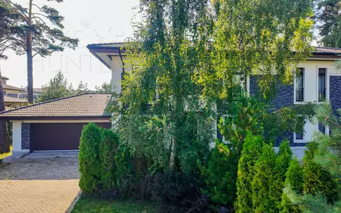 2-этажный коттедж 420 м² с отделкой