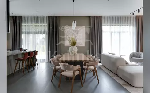 2-этажный коттедж 320 м² с отделкой