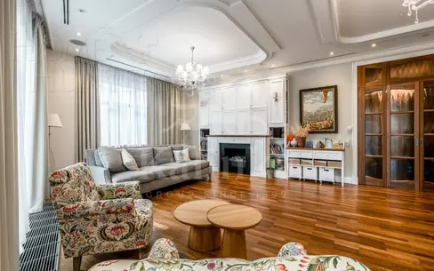 3-КОМН. КВАРТИРА С ОТДЕЛКОЙ 177.9 М² НА 4 ЭТАЖЕ