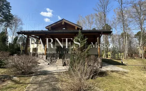 2-этажный коттедж 290 м² с отделкой