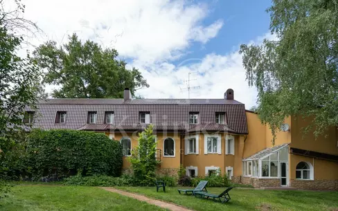 2-этажный коттедж 670 м² с отделкой