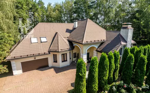 2-этажный коттедж 439.4 м² с отделкой