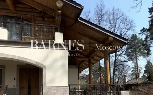 2-этажный коттедж 290 м² с отделкой