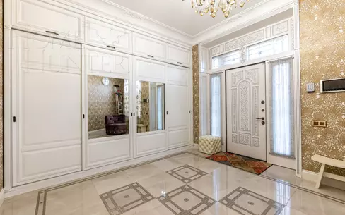 3-этажный таунхаус 375 м² с отделкой