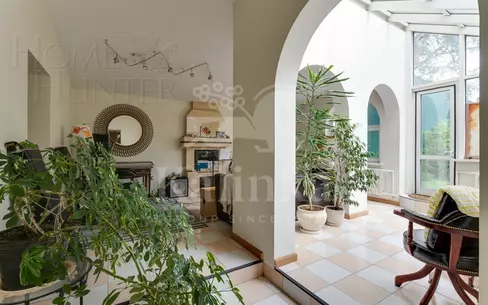 2-этажный коттедж 670 м² с отделкой