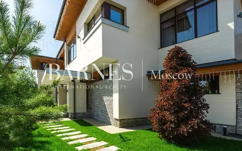 2-этажный коттедж 590 м² с отделкой