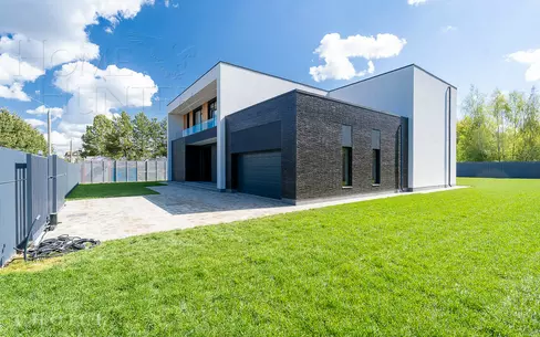 2-этажный коттедж 604 м² с отделкой