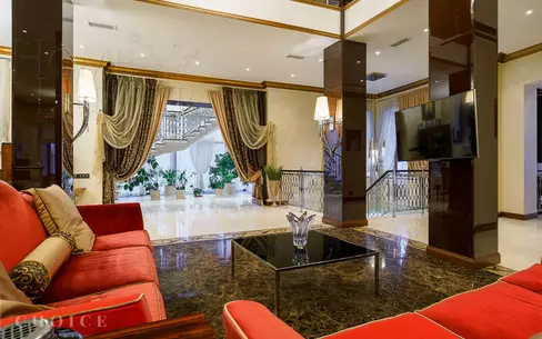 2-этажный коттедж 1 250 м² с отделкой