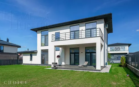 2-этажный коттедж 260 м² с отделкой