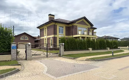 2-этажный коттедж 900 м² с отделкой