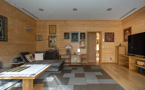2-этажный коттедж 1 300 м² с отделкой