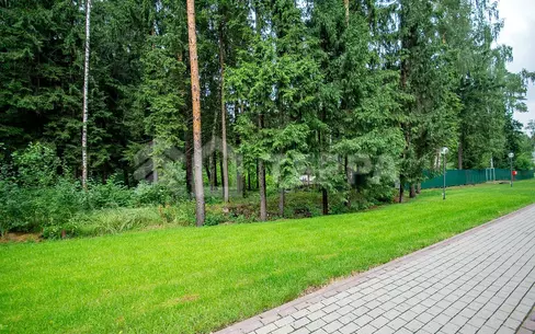 Участок 49.8 сот. в охраняемом поселке