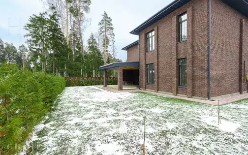 2-этажный коттедж 282.1 м² без отделки