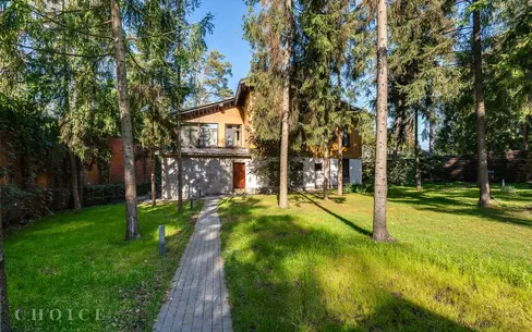 2-этажный коттедж 450 м² с отделкой