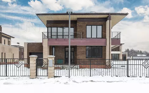 2-этажный коттедж 334 м² без отделки