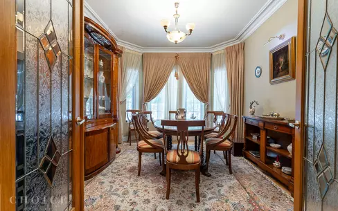 2-этажный коттедж 512.5 м² с отделкой