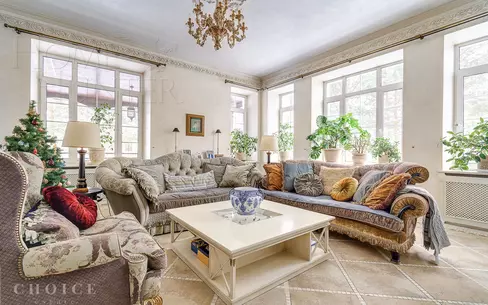 2-этажный коттедж 400 м² с отделкой