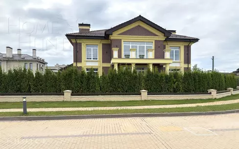 2-этажный коттедж 900 м² с отделкой