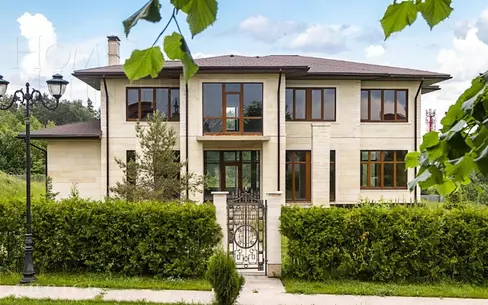 2-этажный коттедж 370 м² без отделки