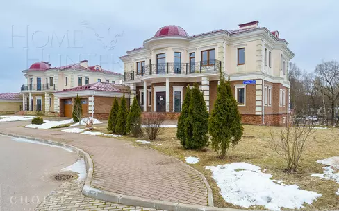 2-этажный коттедж 855 м² без отделки