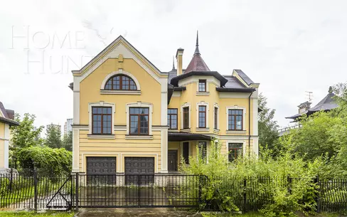 2-этажный коттедж 897 м² без отделки