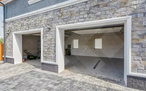 2-этажный коттедж 650 м² с отделкой